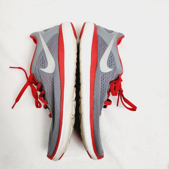 NIKE flex rn running athletic shoes, boys, size 7y - Picture 3 of 6